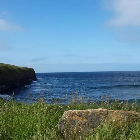 Coastal Nyaraló